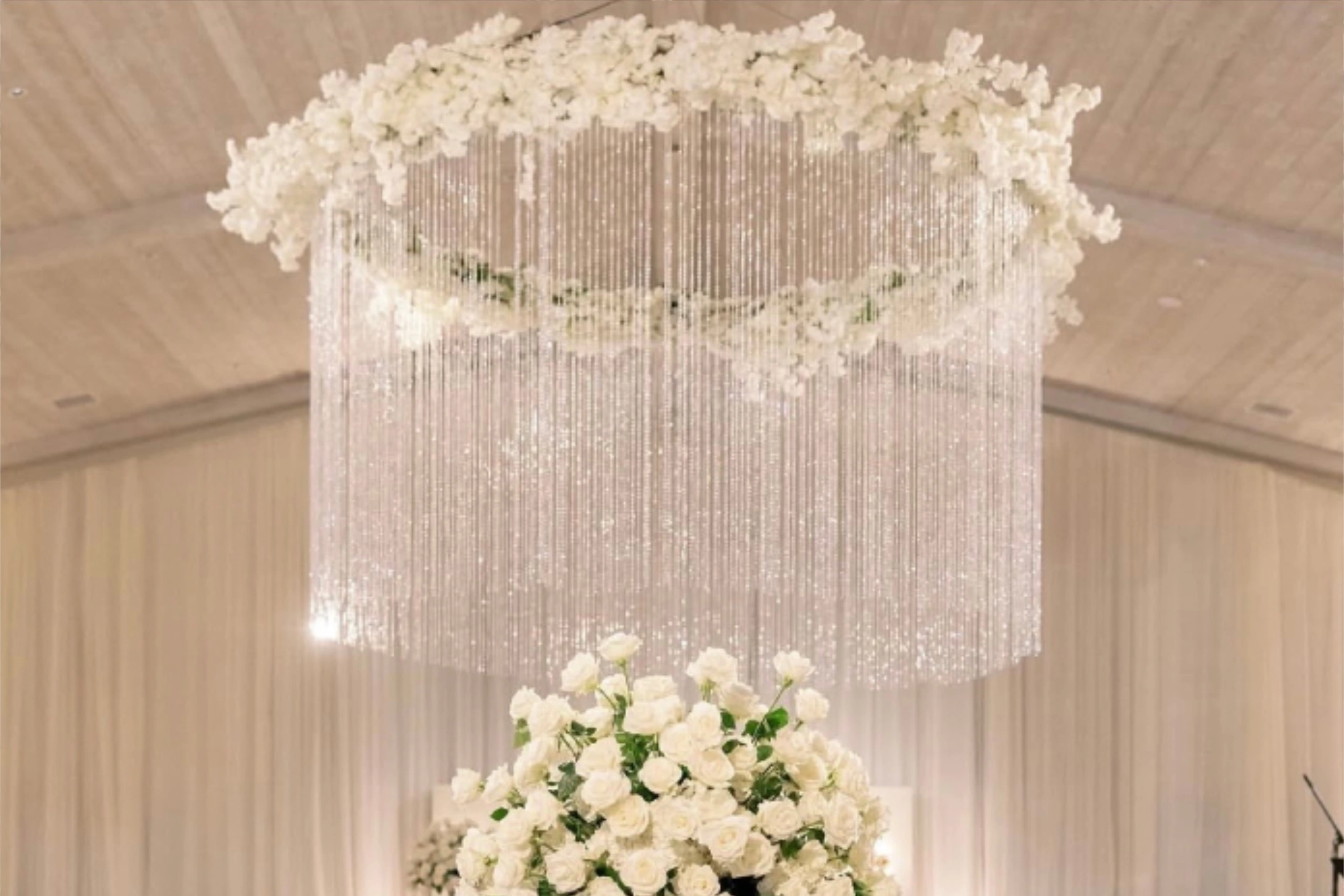 Chandelier_C_4